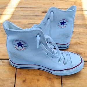 Converse All Star White Canvas High-Tops Size 10